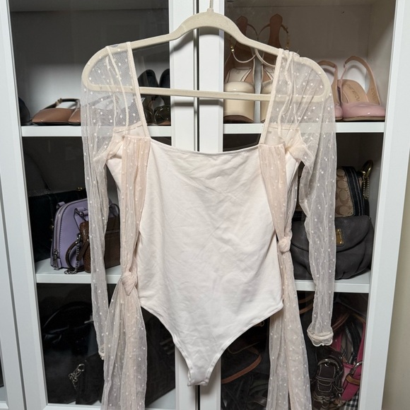 Free People Cream Lace Long Sleeve Bodysuit Women’s Size Small - Picture 9 of 10